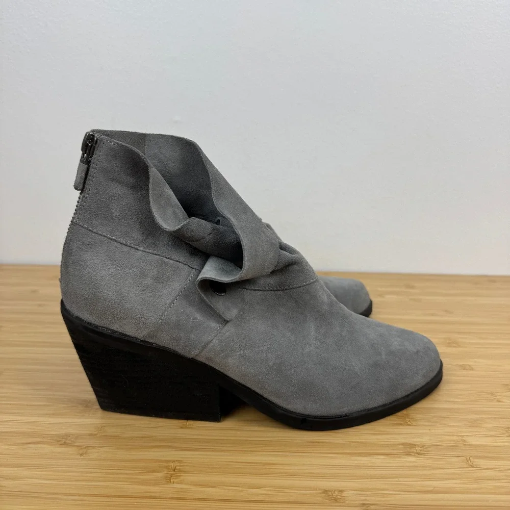 EILEEN FISHER Tornado Gray Suede Wedge Booties Ankle Boots Women Size‎ 8.5